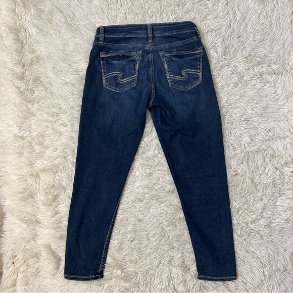 ◾️Silver Jeans Avery Skinny Crop Capri - Picture 8 of 8